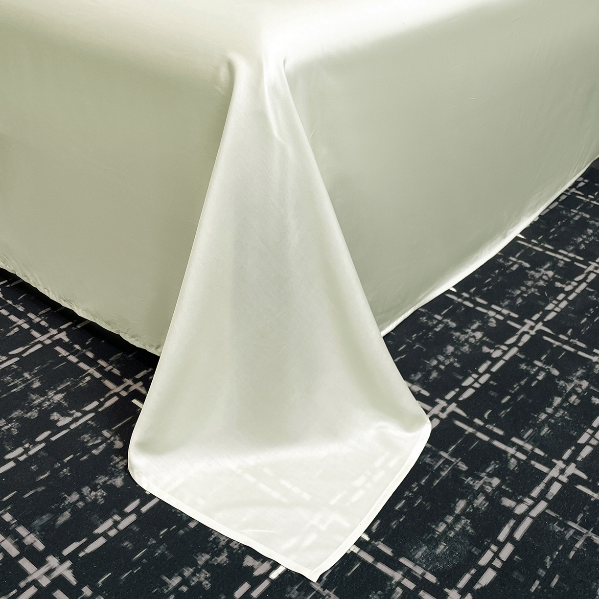 91家纺网 家纺一手货源 找家纺 尊妙被业 2026春夏新款莱赛尔天丝夏被蚕蛹蛋白夏被夏凉被空调被四件套-纯色款 艾绿