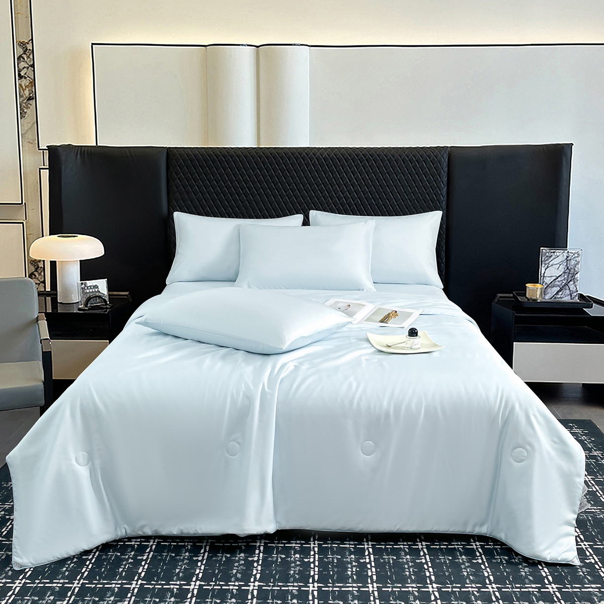 91家纺网 家纺一手货源 找家纺 尊妙被业 2026春夏新款莱赛尔天丝夏被蚕蛹蛋白夏被夏凉被空调被四件套-纯色款 静谧蓝