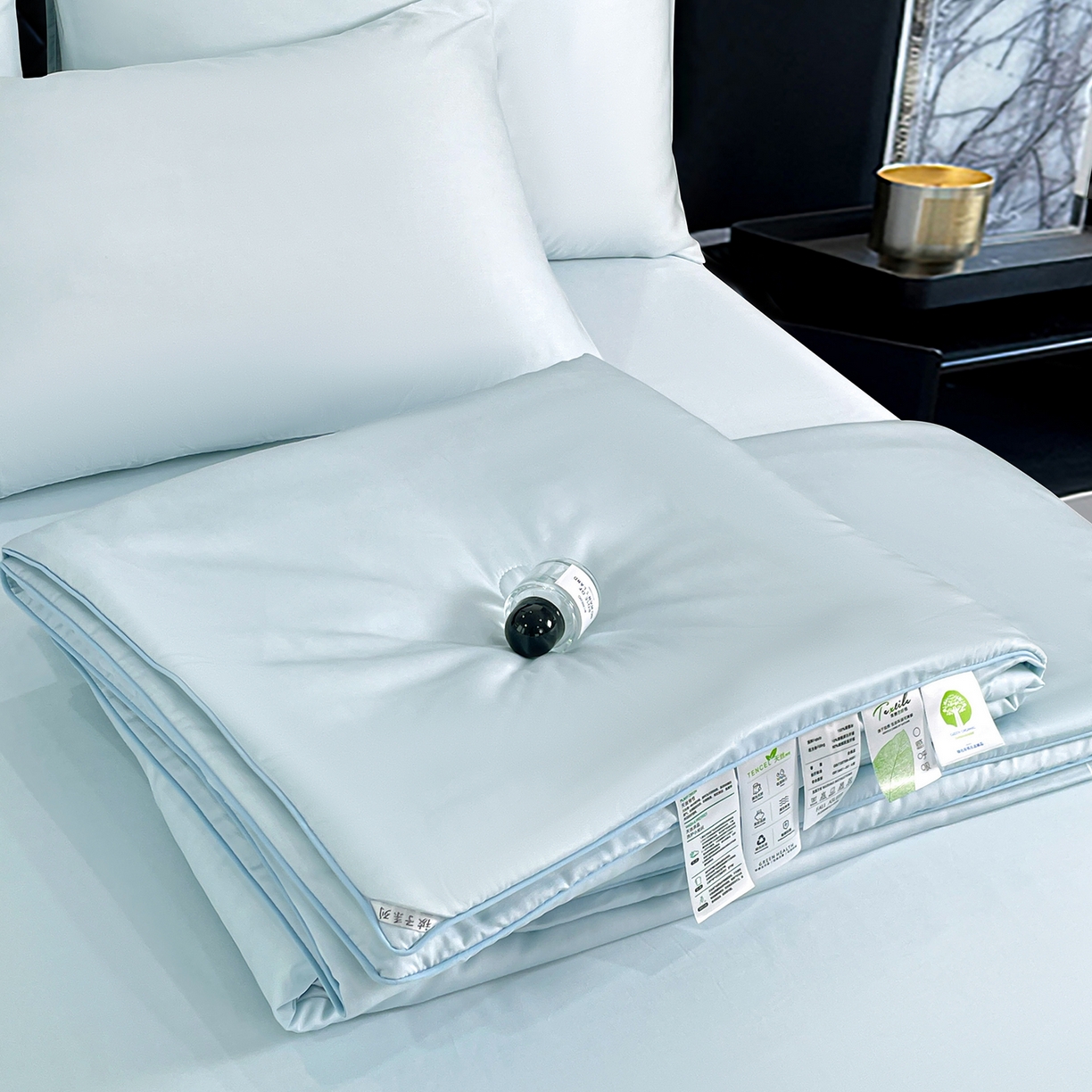 91家纺网 家纺一手货源 找家纺 尊妙被业 2026春夏新款莱赛尔天丝夏被蚕蛹蛋白夏被夏凉被空调被四件套-纯色款 静谧蓝