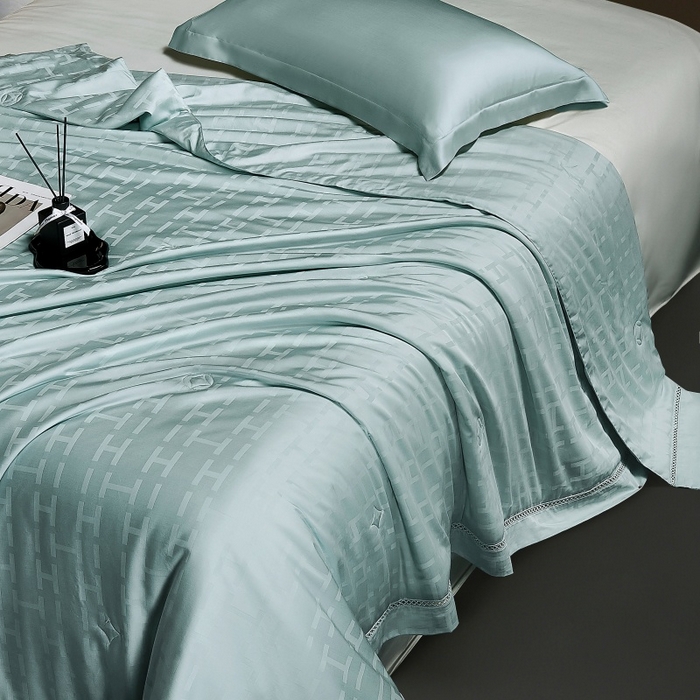 91家纺网 家纺一手货源 找家纺 蜜柚 2026新款卡伦50s莱赛尔天丝提花夏被夏凉被空调被 卡伦蓝