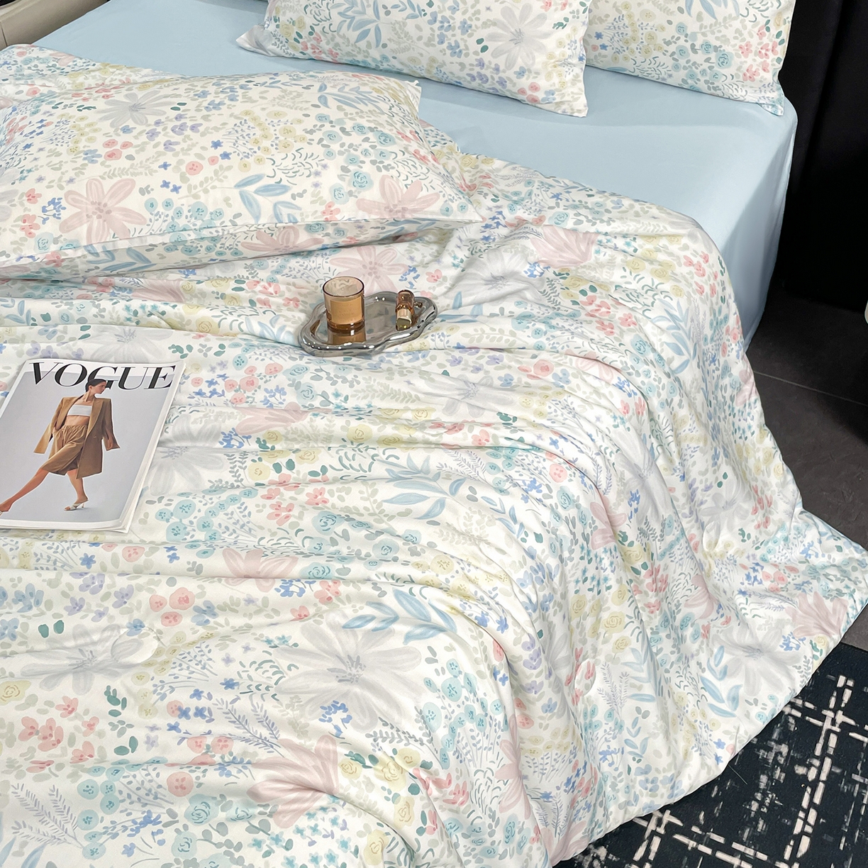 91家纺网 家纺一手货源 找家纺 （总）尊妙被业 2026春夏新款莱赛尔天丝夏被蚕蛹蛋白夏被夏凉被空调被四件套-印花款