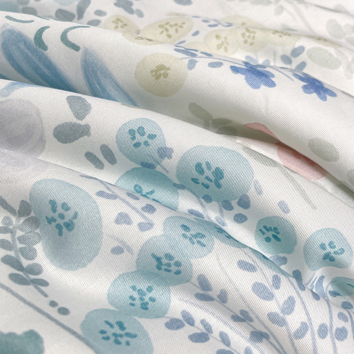 91家纺网 家纺一手货源 找家纺 （总）尊妙被业 2026春夏新款莱赛尔天丝夏被蚕蛹蛋白夏被夏凉被空调被四件套-印花款