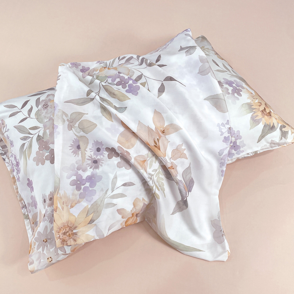 91家纺网 家纺一手货源 找家纺 尊妙被业 2026春夏新款莱赛尔天丝夏被蚕蛹蛋白夏被夏凉被空调被四件套-印花款 林语花夏-米