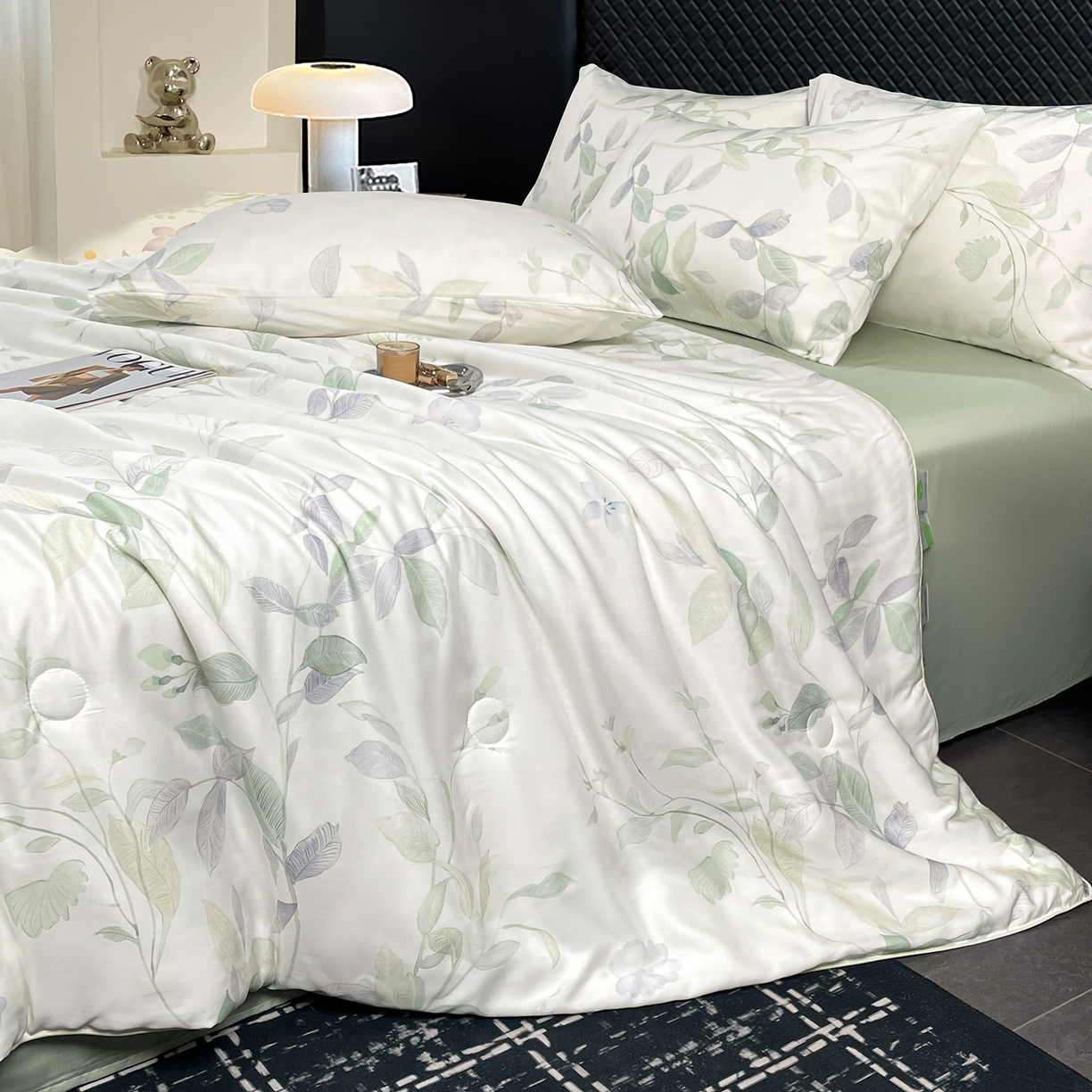 91家纺网 家纺一手货源 找家纺 尊妙被业 2026春夏新款莱赛尔天丝夏被蚕蛹蛋白夏被夏凉被空调被四件套-印花款 柳语素枝-绿