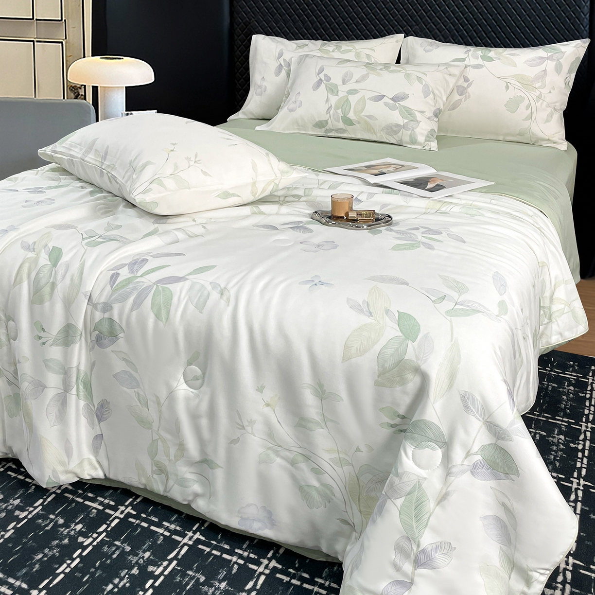 91家纺网 家纺一手货源 找家纺 尊妙被业 2026春夏新款莱赛尔天丝夏被蚕蛹蛋白夏被夏凉被空调被四件套-印花款 柳语素枝-绿