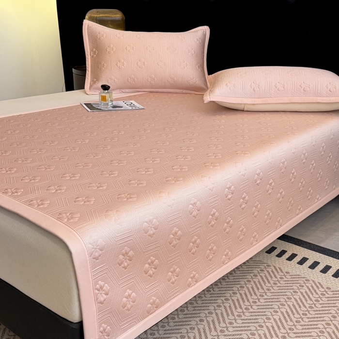 91家纺网 家纺一手货源 找家纺 喜梦缘家纺 2026新款复合中分子PE100%聚乙烯乙纶色织提花凉感软凉席席子 四叶草-粉