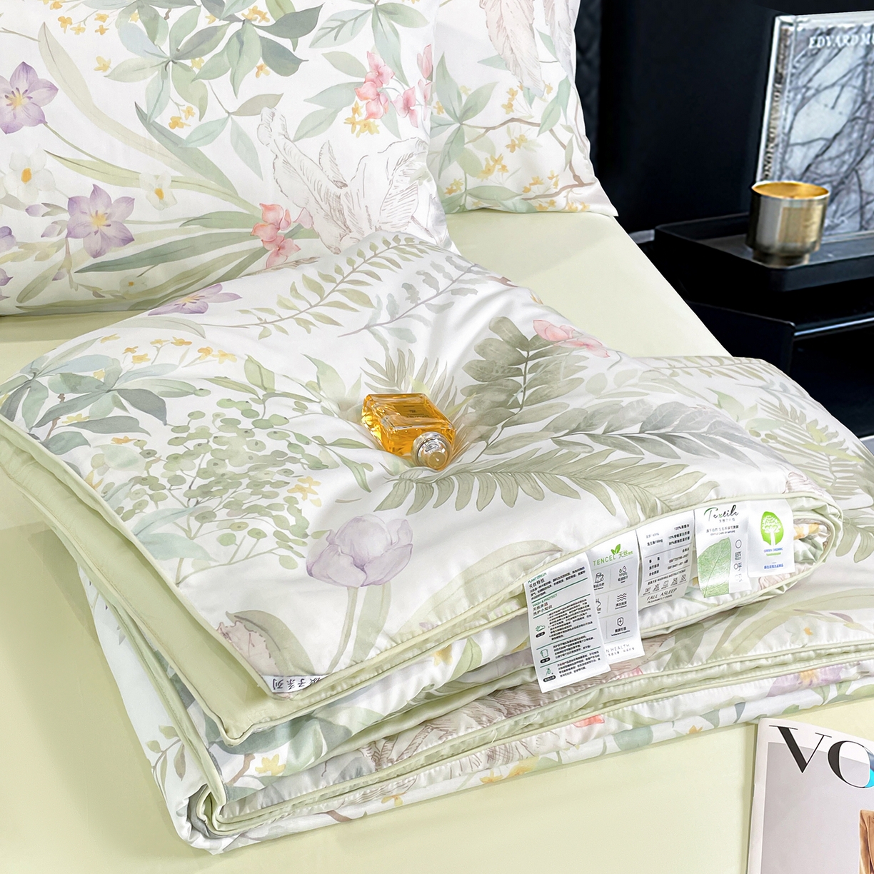 91家纺网 家纺一手货源 找家纺 尊妙被业 2026春夏新款莱赛尔天丝夏被蚕蛹蛋白夏被夏凉被空调被四件套-印花款 蔓行-绿