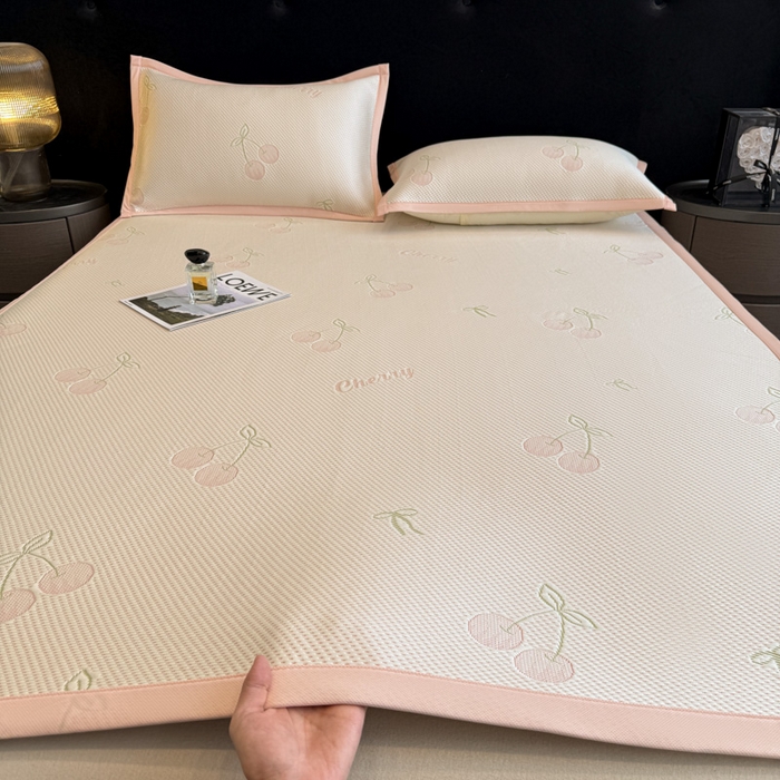 91家纺网 家纺一手货源 找家纺 喜梦缘家纺 2026新款复合中分子PE100%聚乙烯乙纶色织提花凉感软凉席席子 樱桃