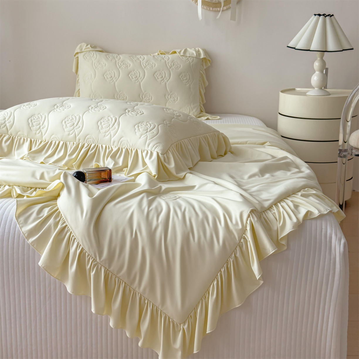 91家纺网 家纺一手货源 找家纺 （总）雯豆家纺 【10A抗菌】2026新款氨纶凉感丝花边夏被夏凉被夏季冰丝空调被子被芯