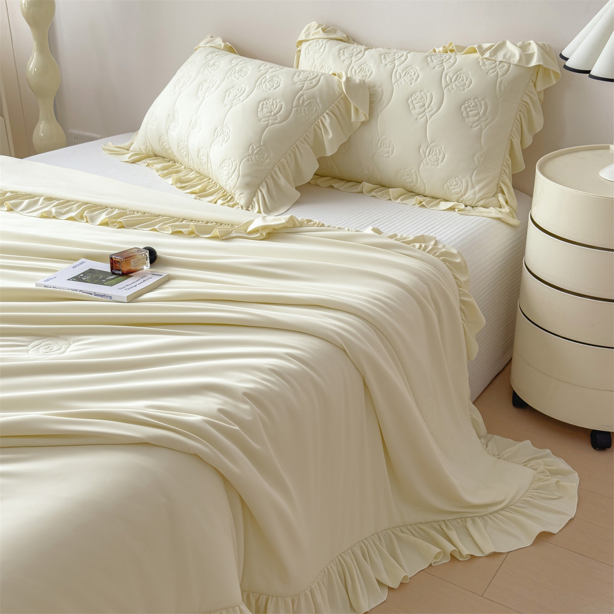 91家纺网 家纺一手货源 找家纺 （总）雯豆家纺 【10A抗菌】2026新款氨纶凉感丝花边夏被夏凉被夏季冰丝空调被子被芯