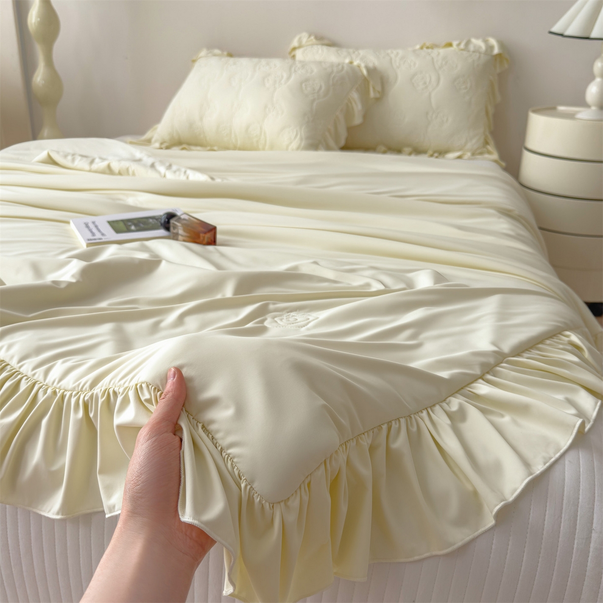 91家纺网 家纺一手货源 找家纺 （总）雯豆家纺 【10A抗菌】2026新款氨纶凉感丝花边夏被夏凉被夏季冰丝空调被子被芯