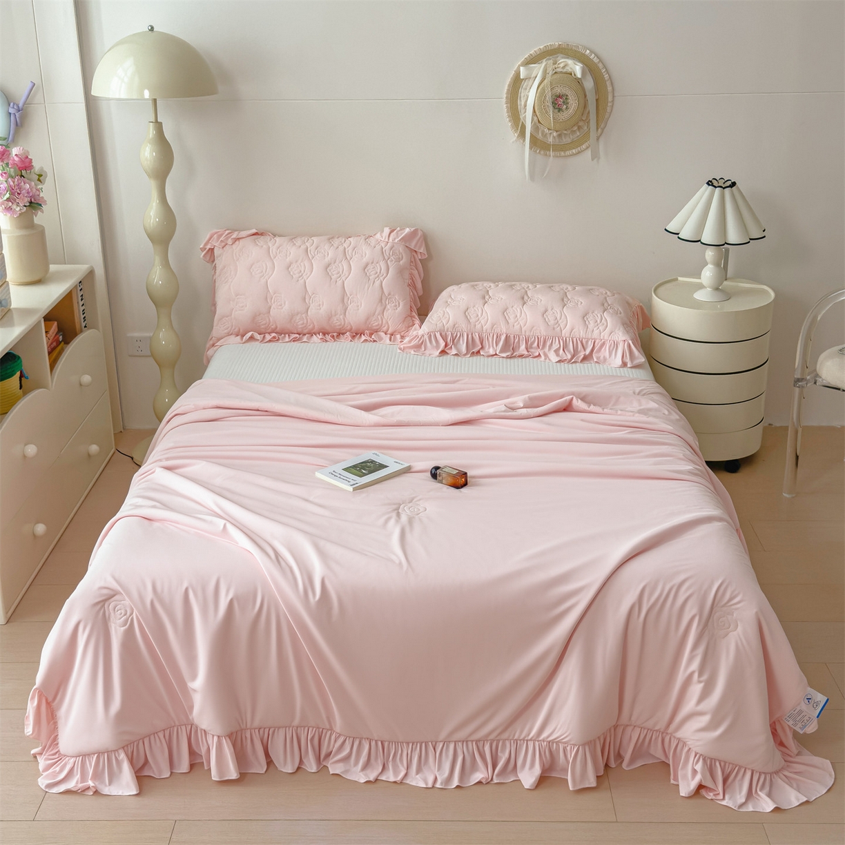 91家纺网 家纺一手货源 找家纺 雯豆家纺 【10A抗菌】2026新款氨纶凉感丝花边夏被夏凉被夏季冰丝空调被子被芯 氨纶花边夏被-浅粉