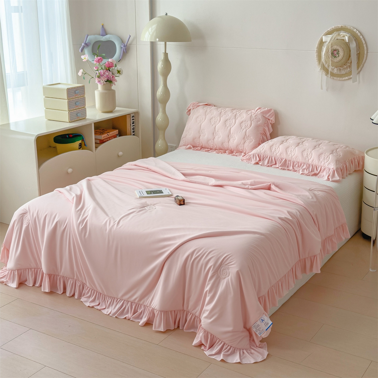 91家纺网 家纺一手货源 找家纺 雯豆家纺 【10A抗菌】2026新款氨纶凉感丝花边夏被夏凉被夏季冰丝空调被子被芯 氨纶花边夏被-浅粉