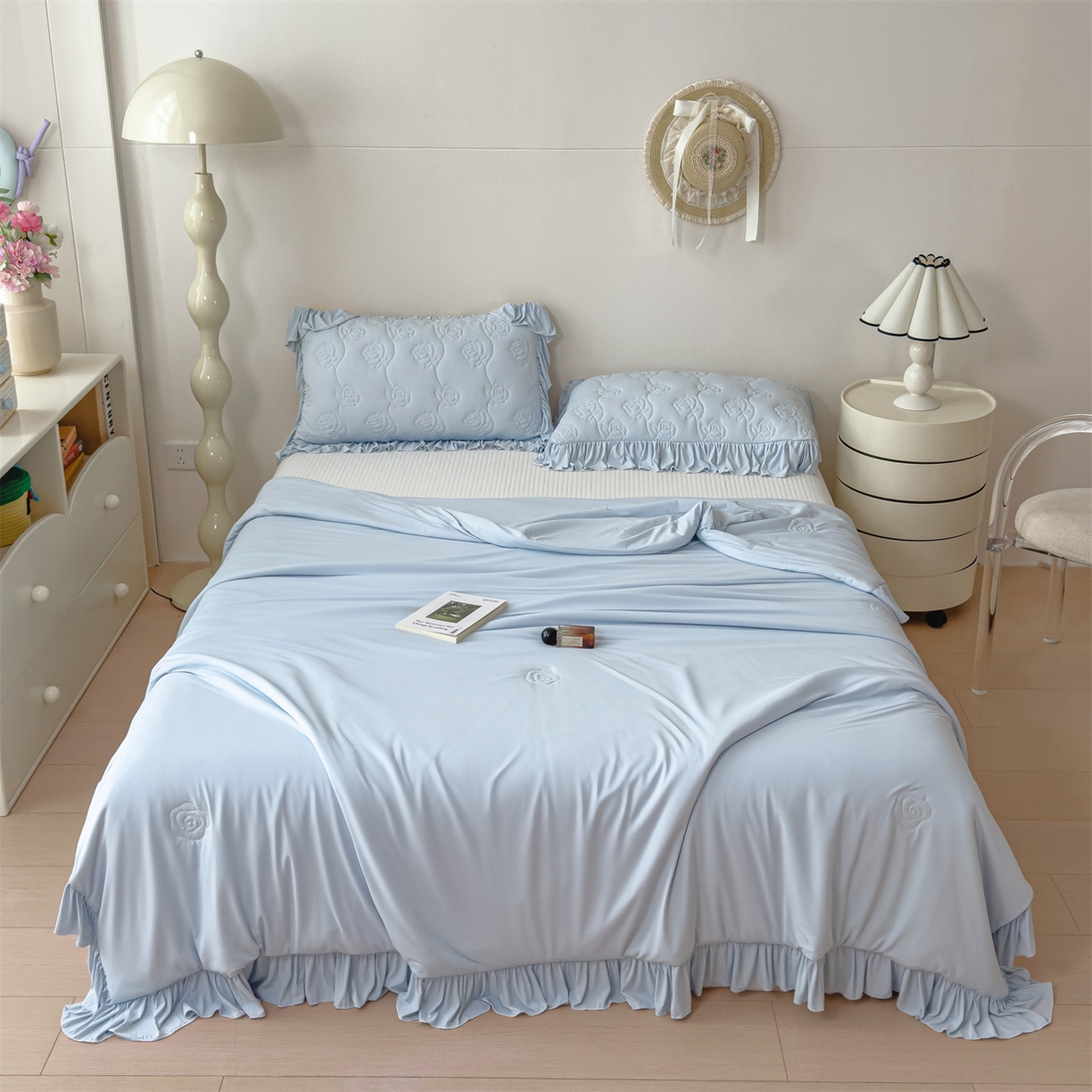 91家纺网 家纺一手货源 找家纺 雯豆家纺 【10A抗菌】2026新款氨纶凉感丝花边夏被夏凉被夏季冰丝空调被子被芯 氨纶花边夏被-水蓝