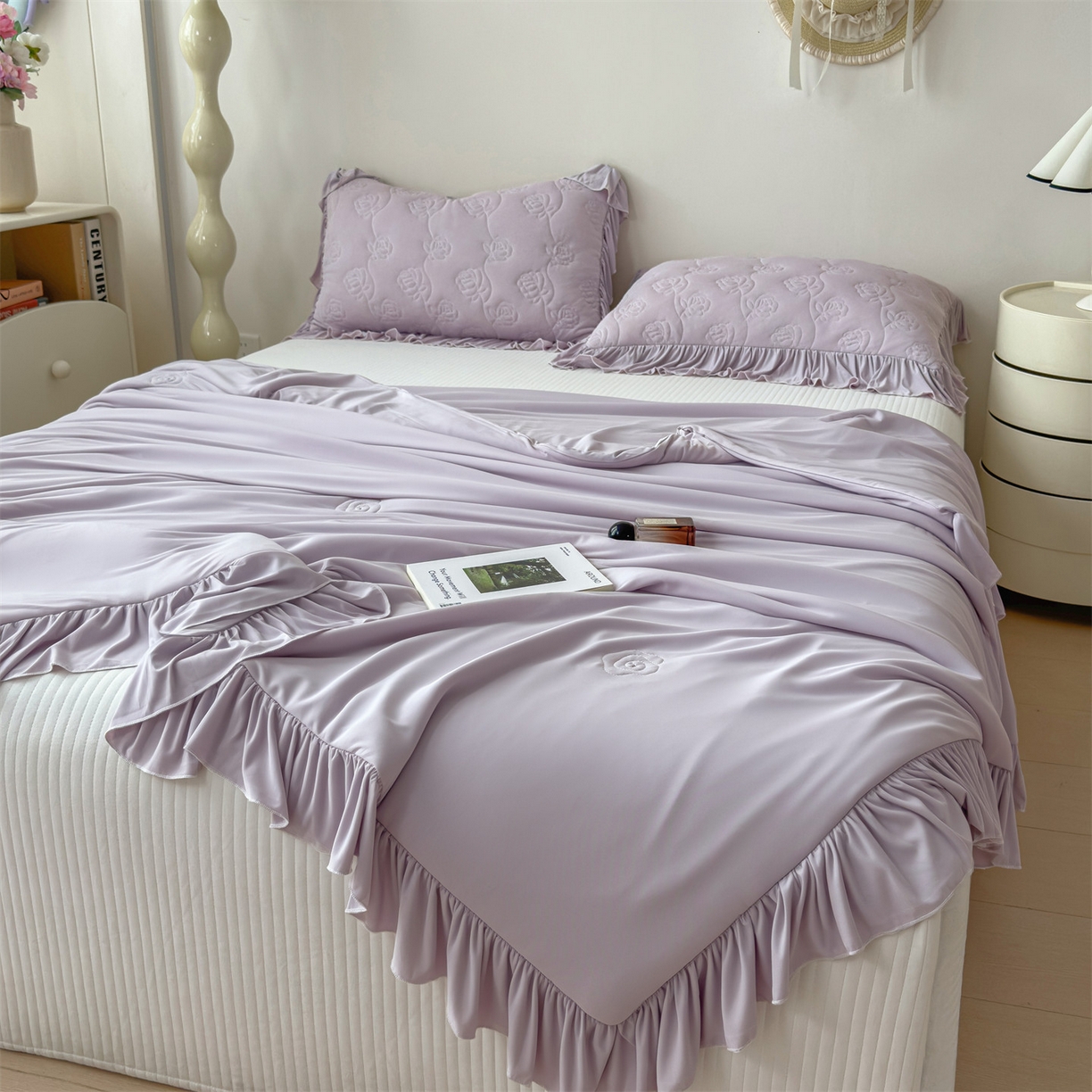 91家纺网 家纺一手货源 找家纺 雯豆家纺 【10A抗菌】2026新款氨纶凉感丝花边夏被夏凉被夏季冰丝空调被子被芯 氨纶花边夏被-香芋紫