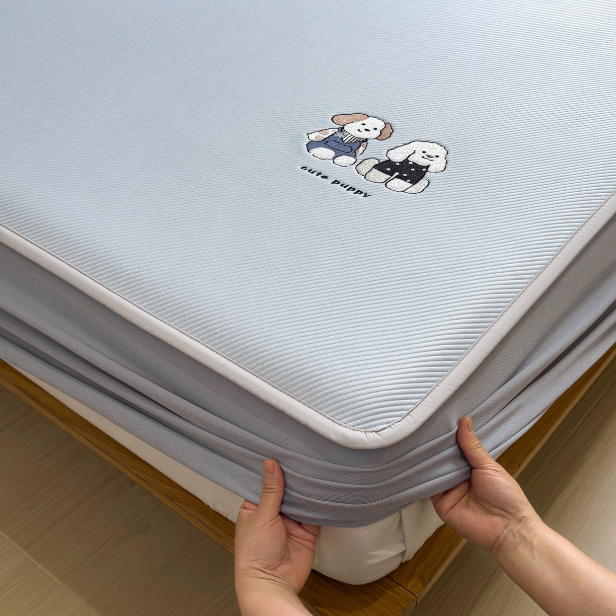 91家纺网 家纺一手货源 找家纺 眠多宝（绒多宝） 2026新款可机洗冰豆豆冰丝席凉席席子a类母婴级婴儿可用凉感值过0.21夏天 可爱小狗床笠款