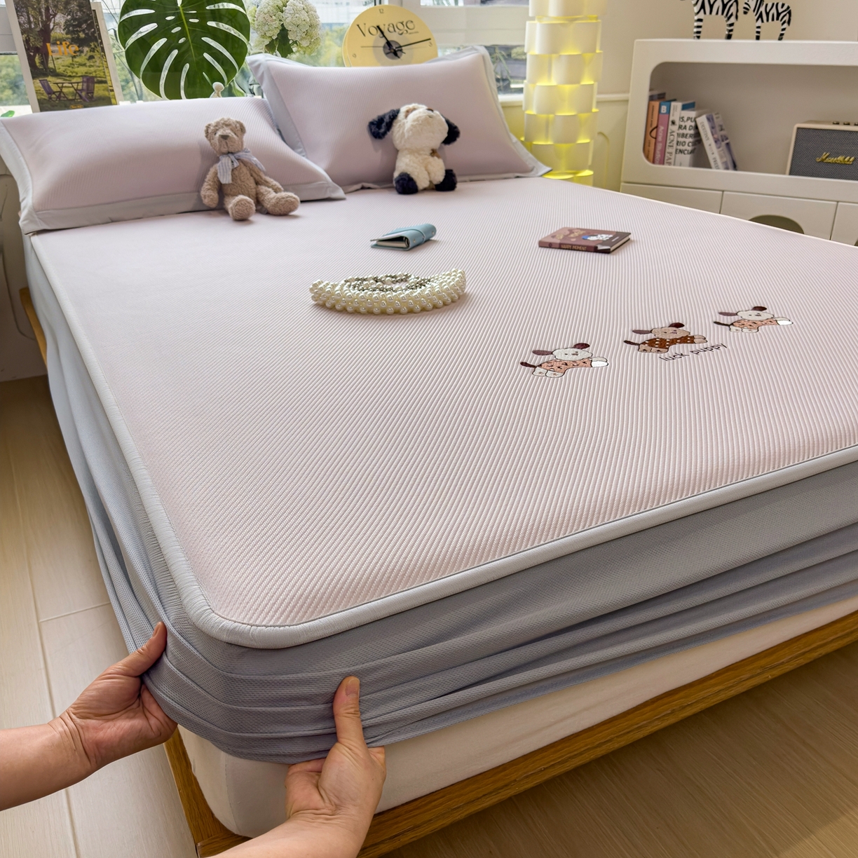 91家纺网 家纺一手货源 找家纺 眠多宝（绒多宝） 2026新款可机洗冰豆豆冰丝席凉席席子a类母婴级婴儿可用凉感值过0.21夏天 趴趴狗床笠款