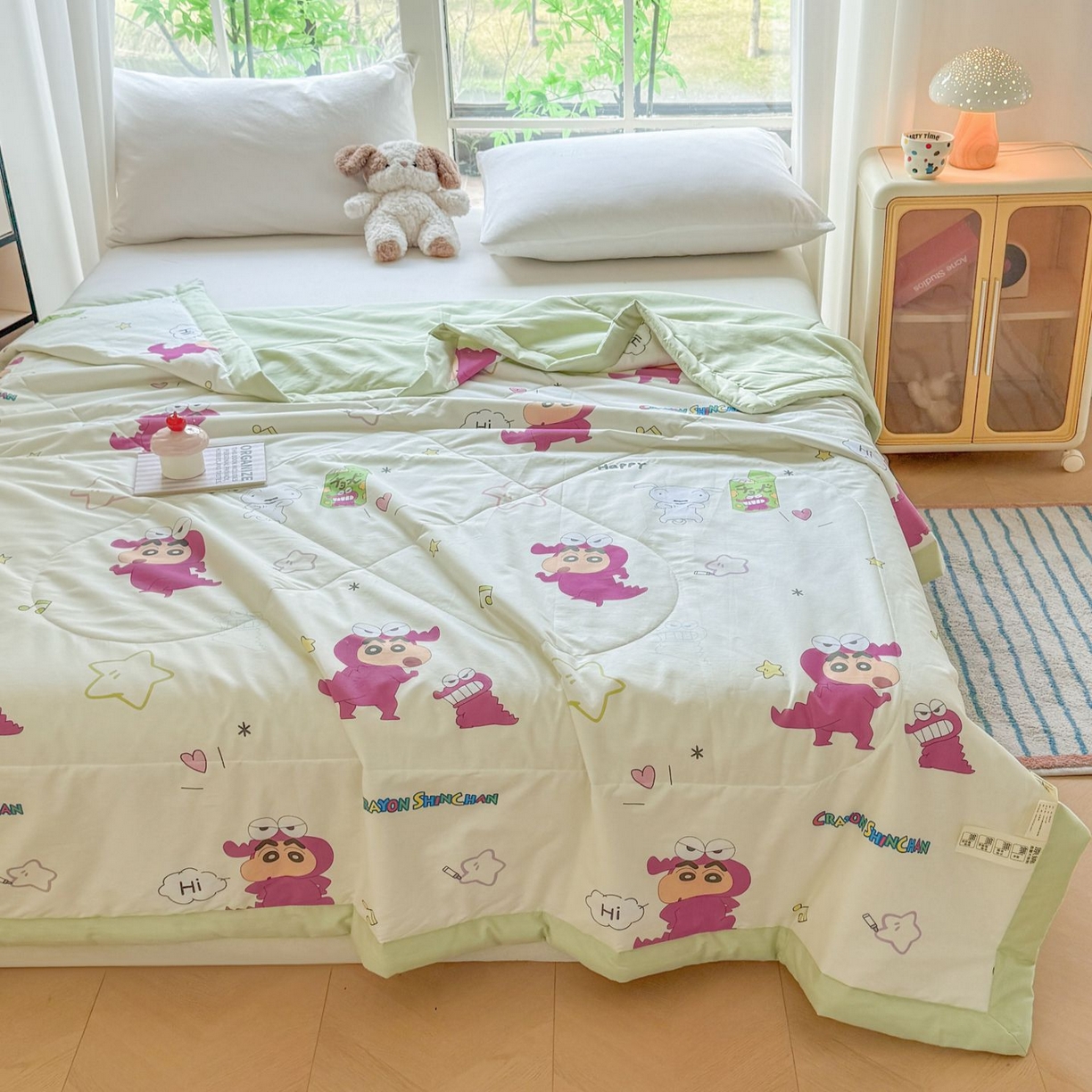 91家纺网 家纺一手货源 找家纺 雅萱家纺 2026新款里外全棉棉花夏被蜡笔小新系列 夏被-恐龙小新