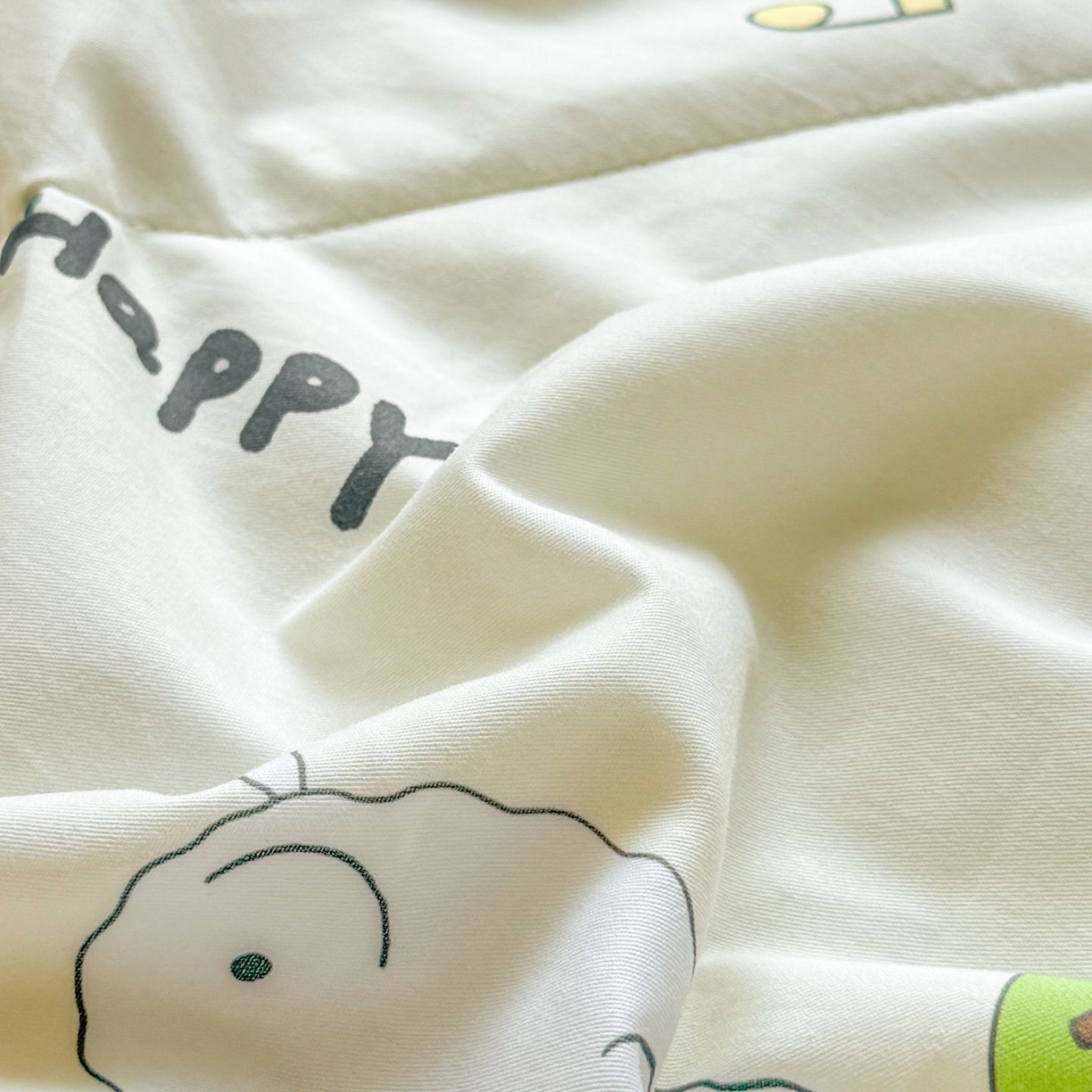 91家纺网 家纺一手货源 找家纺 雅萱家纺 2026新款里外全棉棉花夏被蜡笔小新系列 夏被-恐龙小新