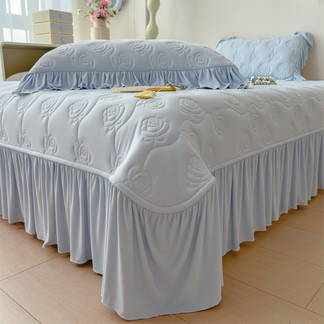 91家纺网 家纺一手货源 找家纺 雯豆家纺 【10A抗菌】2026新款氨纶凉感丝花边枕套单只一对装夏季冰丝枕芯保护套 氨纶花边床笠-水蓝