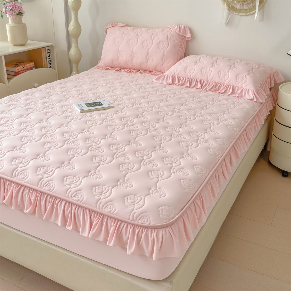 91家纺网 家纺一手货源 找家纺 雯豆家纺 【10A抗菌】2026新款氨纶凉感丝花边枕套单只一对装夏季冰丝枕芯保护套 氨纶花边床笠-粉