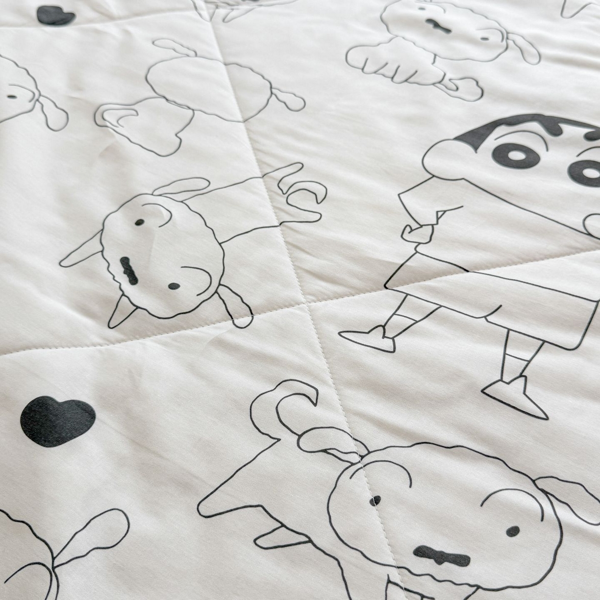 91家纺网 家纺一手货源 找家纺 雅萱家纺 2026新款里外全棉棉花夏被蜡笔小新系列 夏被-素描小新