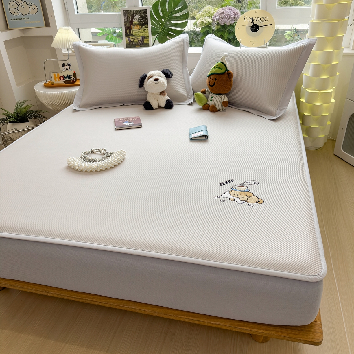 91家纺网 家纺一手货源 找家纺 眠多宝（绒多宝） 2026新款可机洗冰豆豆冰丝席凉席席子a类母婴级婴儿可用凉感值过0.21夏天 贪吃小狗床笠款