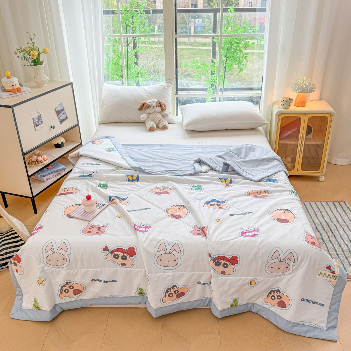 91家纺网 家纺一手货源 找家纺 雅萱家纺 2026新款里外全棉棉花夏被蜡笔小新系列 夏被-小新的朋友