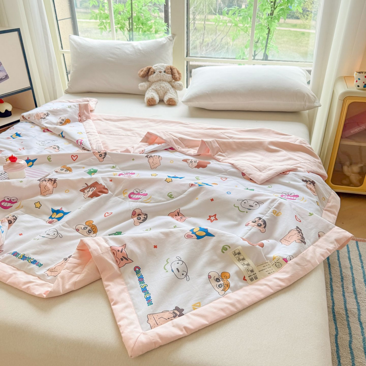 91家纺网 家纺一手货源 找家纺 雅萱家纺 2026新款里外全棉棉花夏被蜡笔小新系列 夏被-小新的一家