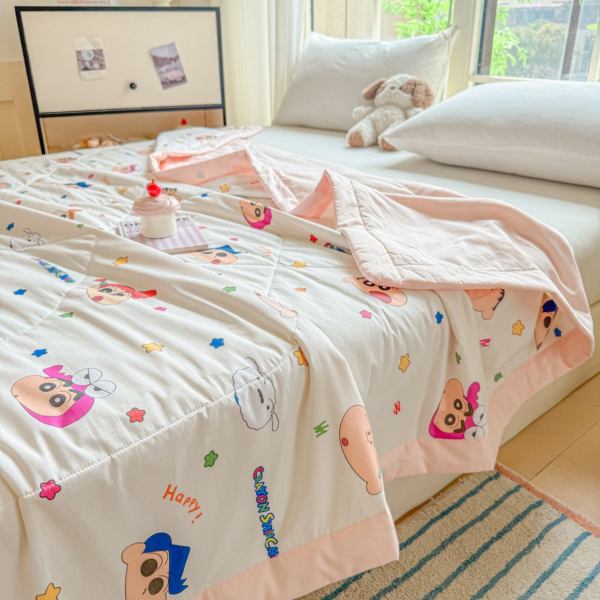 91家纺网 家纺一手货源 找家纺 雅萱家纺 2026新款里外全棉棉花夏被蜡笔小新系列 夏被-星星小新