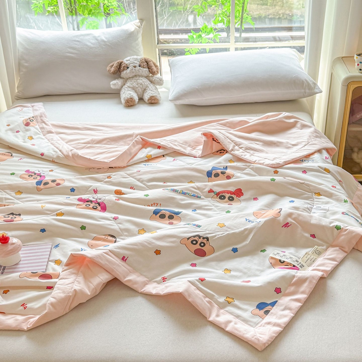 91家纺网 家纺一手货源 找家纺 雅萱家纺 2026新款里外全棉棉花夏被蜡笔小新系列 夏被-星星小新