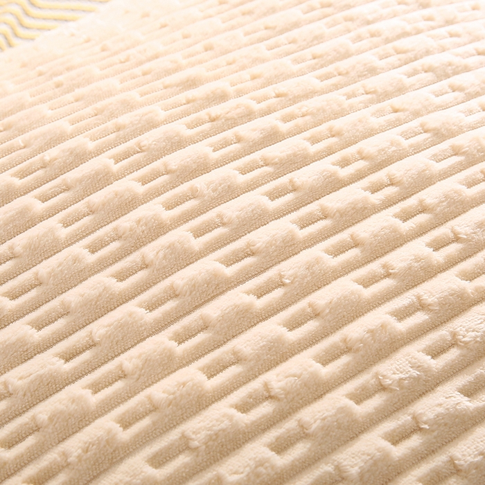 91家纺网 家纺一手货源 找家纺 永光家居 2026新款YG2686竹节绒方垫 浅麻色