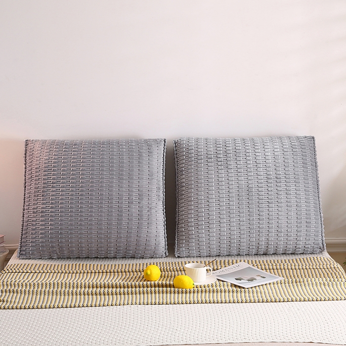 91家纺网 家纺一手货源 找家纺 永光家居 2026新款YG2686竹节绒方垫 水泥灰