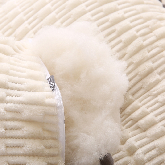 91家纺网 家纺一手货源 找家纺 （总）永光家居 2026新款竹节绒皇冠靠枕床头靠垫抱枕大靠背