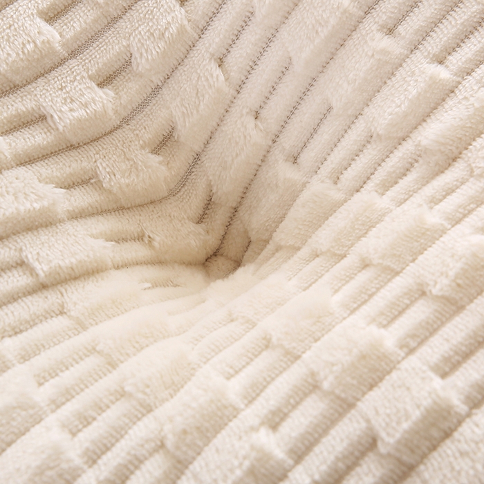 91家纺网 家纺一手货源 找家纺 （总）永光家居 2026新款竹节绒皇冠靠枕床头靠垫抱枕大靠背