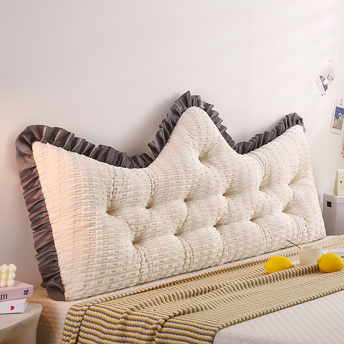 91家纺网 家纺一手货源 找家纺 （总）永光家居 2026新款竹节绒皇冠靠枕床头靠垫抱枕大靠背