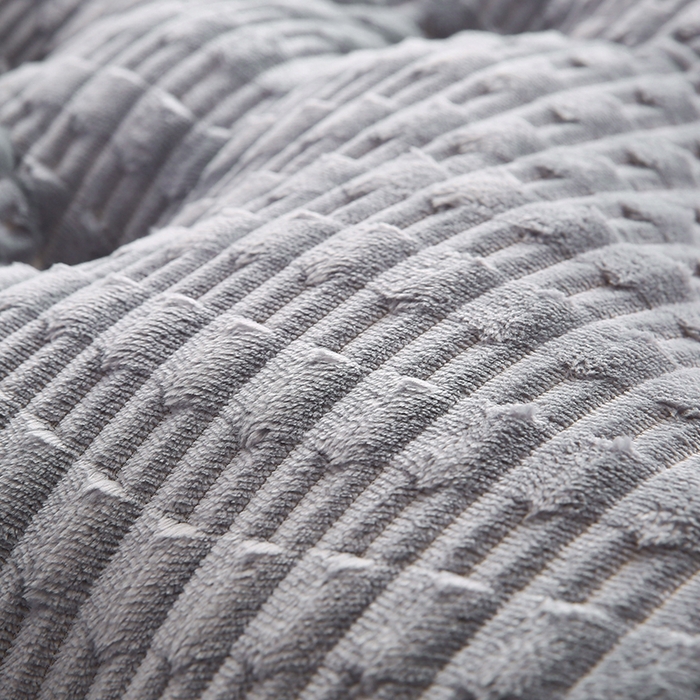 91家纺网 家纺一手货源 找家纺 永光家居 2026新款YG2687竹节绒皇冠 灰色