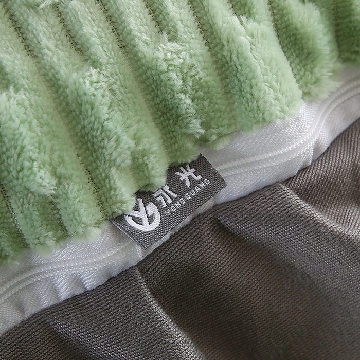 91家纺网 家纺一手货源 找家纺 永光家居 2026新款YG2687竹节绒皇冠 绿色