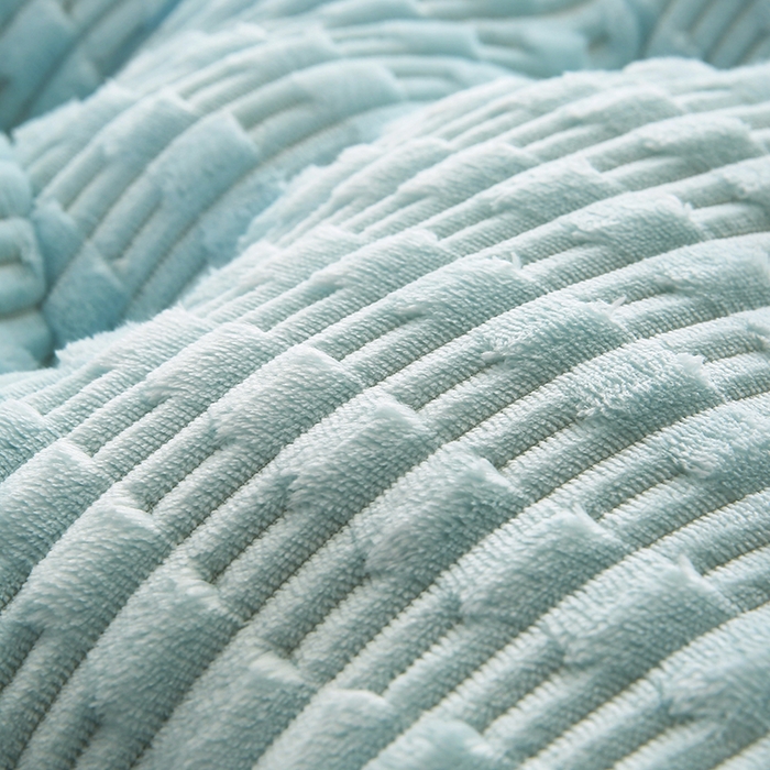 91家纺网 家纺一手货源 找家纺 永光家居 2026新款YG2687竹节绒皇冠 浅蓝