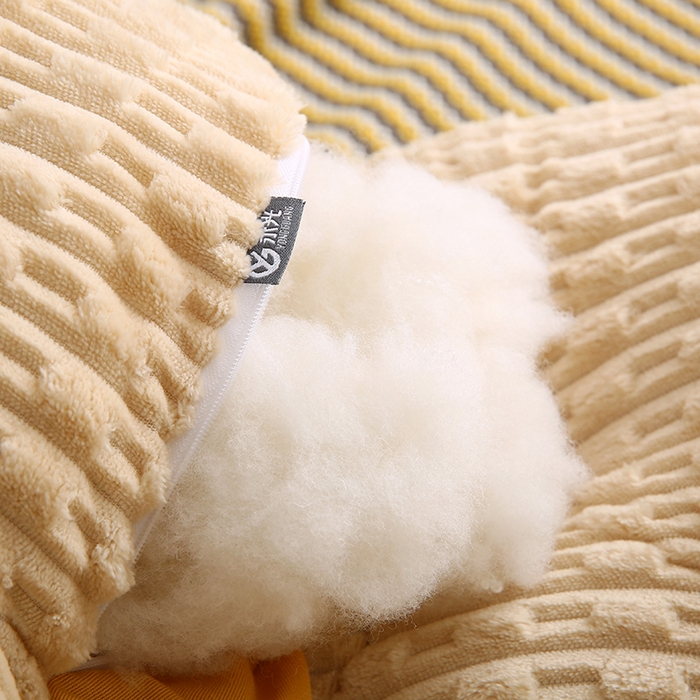 91家纺网 家纺一手货源 找家纺 永光家居 2026新款YG2687竹节绒皇冠 驼色