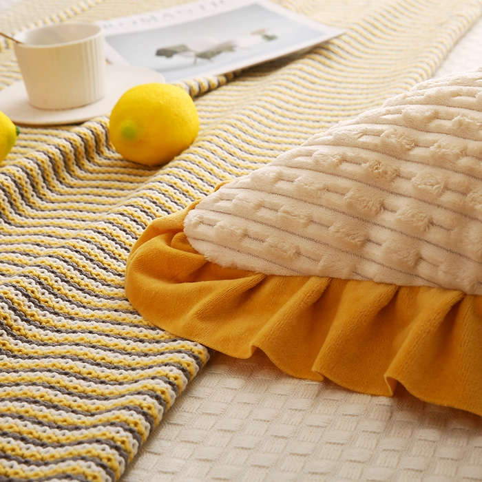 91家纺网 家纺一手货源 找家纺 永光家居 2026新款YG2687竹节绒皇冠 驼色