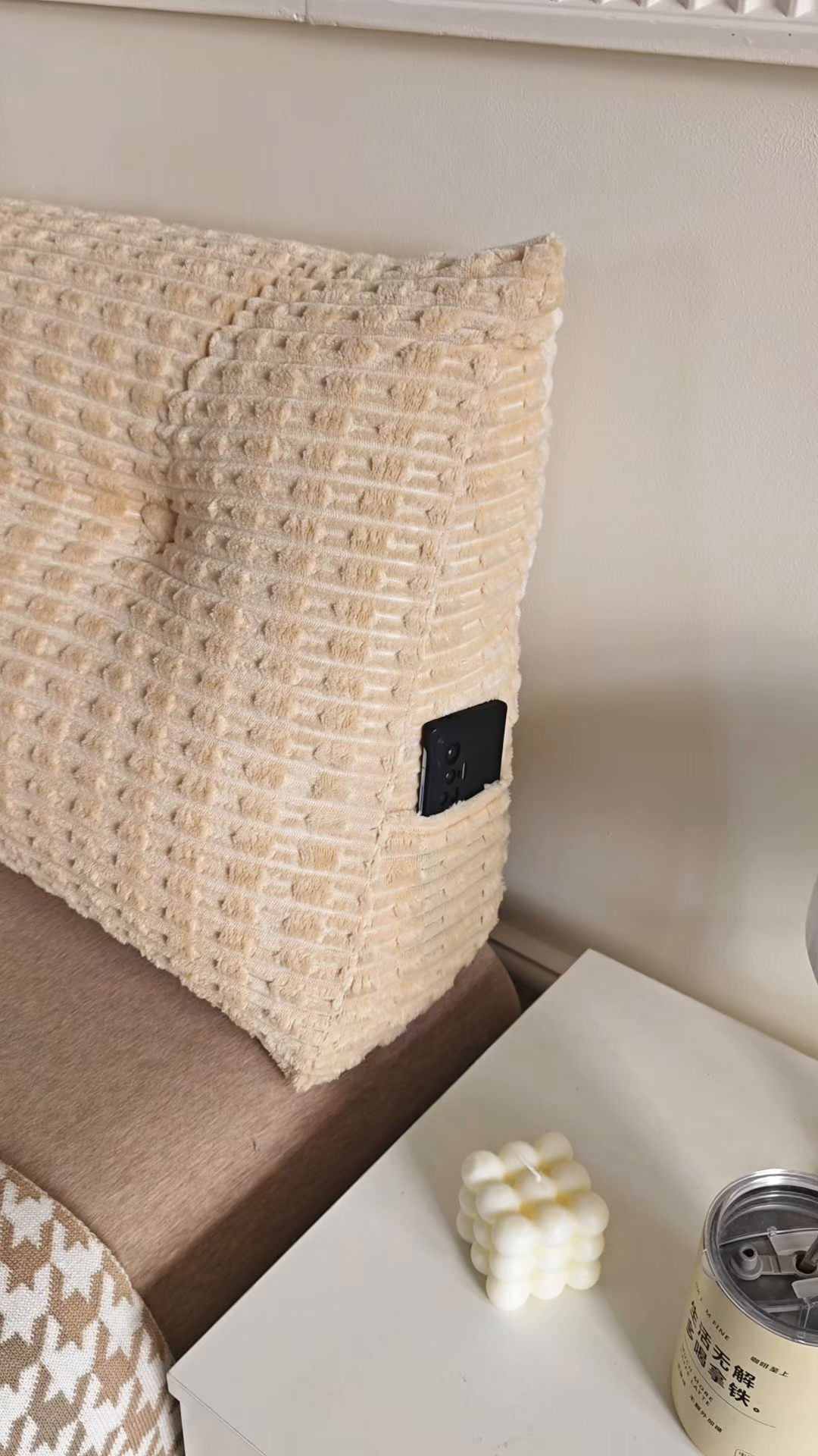 91家纺网 家纺一手货源 找家纺 永光家居 2026新款YG2688竹节绒三角靠垫 竹节 卡其