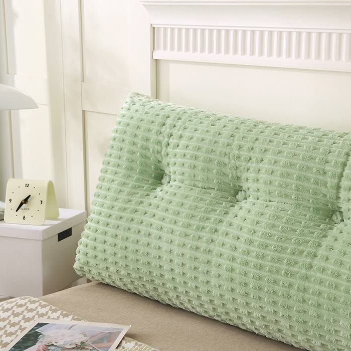 91家纺网 家纺一手货源 找家纺 永光家居 2026新款YG2688竹节绒三角靠垫 竹节 绿