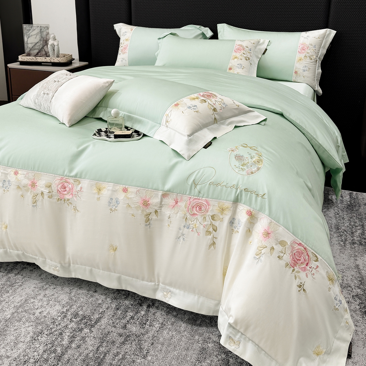 91家纺网 家纺一手货源 找家纺 莱势 2026新品100支全棉纯棉50x50s贡缎长绒棉刺绣绣花四件套高端礼盒-玫瑰少女 玫瑰少女 绿野仙踪