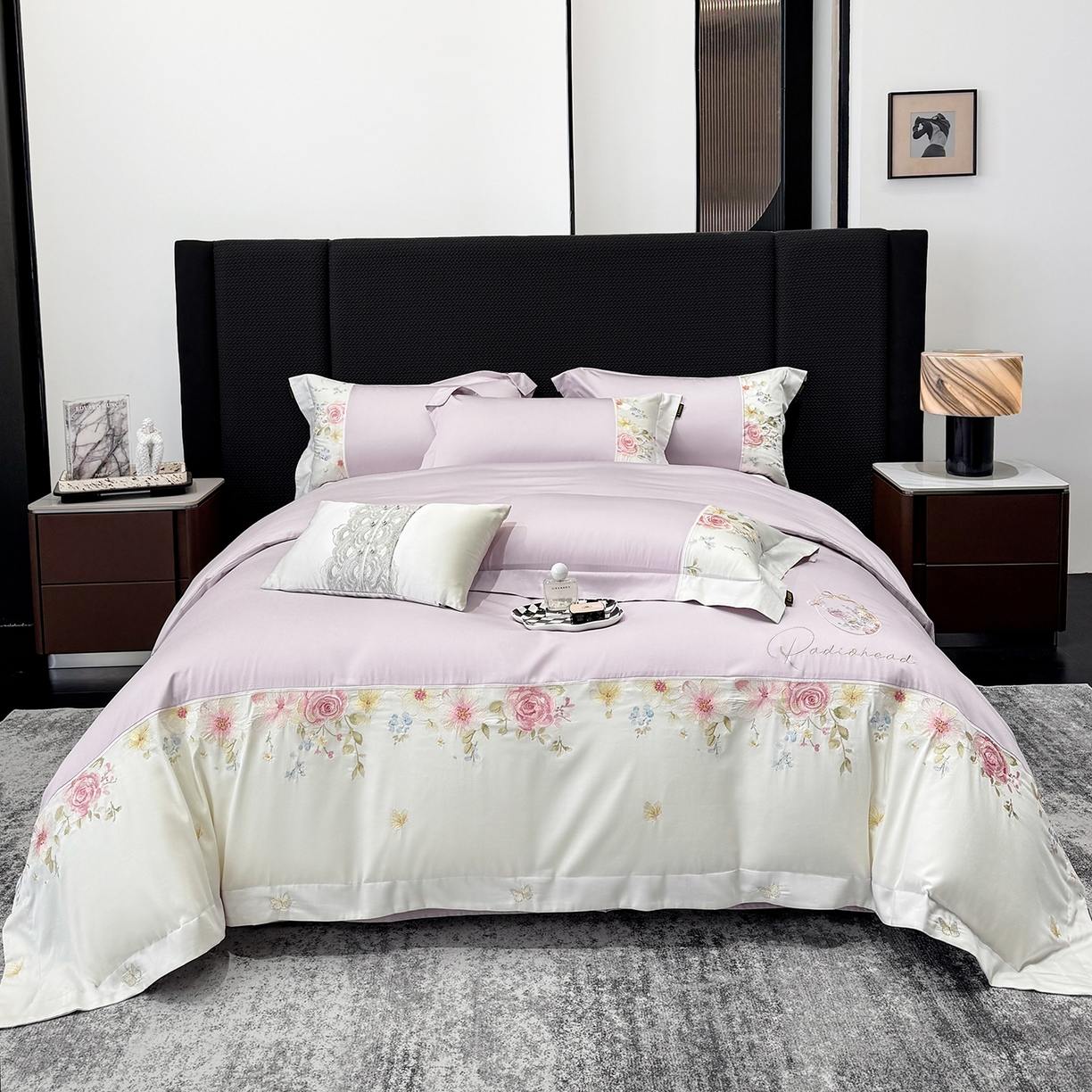 91家纺网 家纺一手货源 找家纺 莱势 2026新品100支全棉纯棉50x50s贡缎长绒棉刺绣绣花四件套高端礼盒-玫瑰少女 玫瑰少女 香芋紫