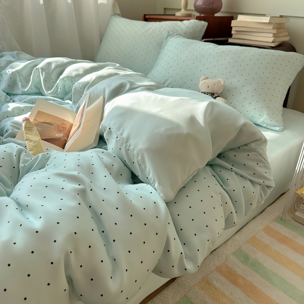 91家纺网 家纺一手货源 找家纺 爱彼家纺 2026新款亲肤冰丝印花四件套-系列二 冰丝-青雾波点