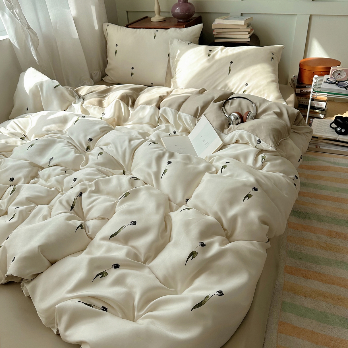 91家纺网 家纺一手货源 找家纺 爱彼家纺 2026新款亲肤冰丝印花四件套-系列二 冰丝-奶杏郁金香