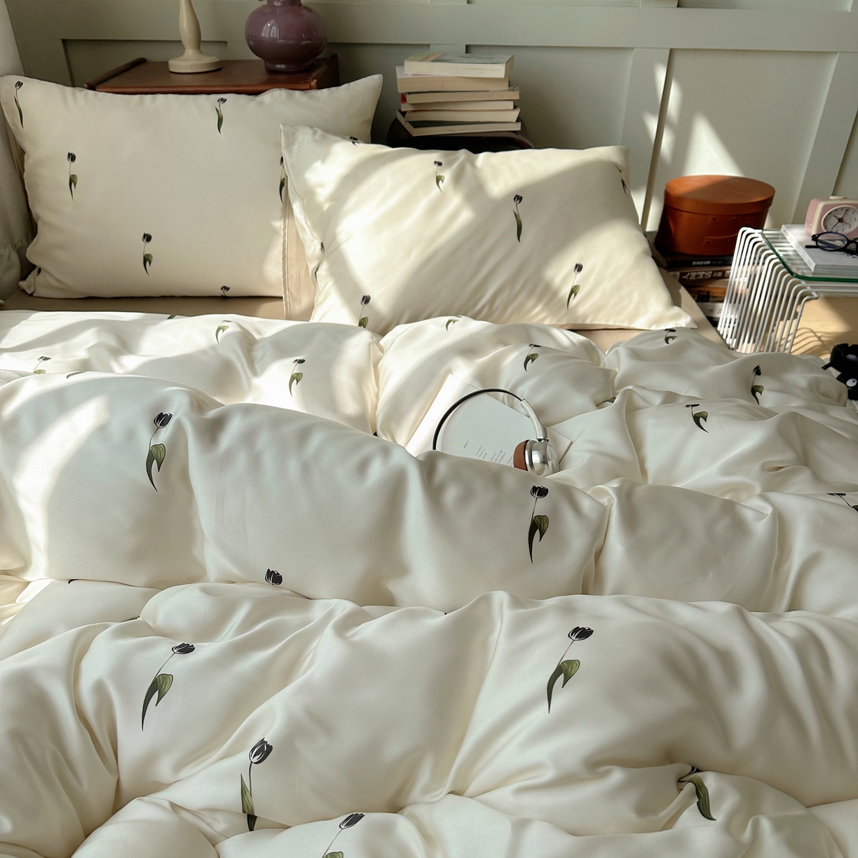 91家纺网 家纺一手货源 找家纺 爱彼家纺 2026新款亲肤冰丝印花四件套-系列二 冰丝-奶杏郁金香