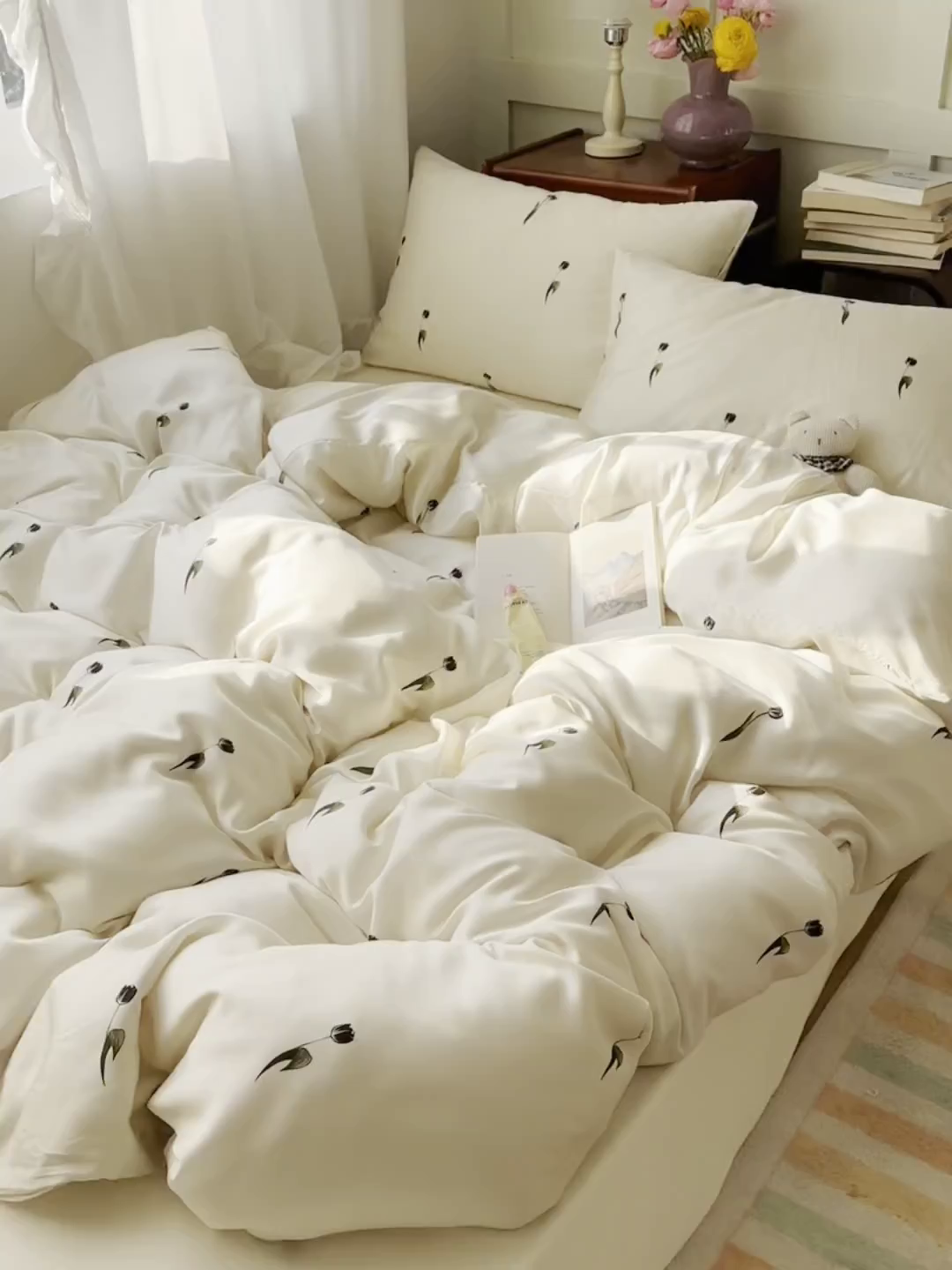 91家纺网 家纺一手货源 找家纺 爱彼家纺 2026新款亲肤冰丝印花四件套-系列二 冰丝-奶杏郁金香