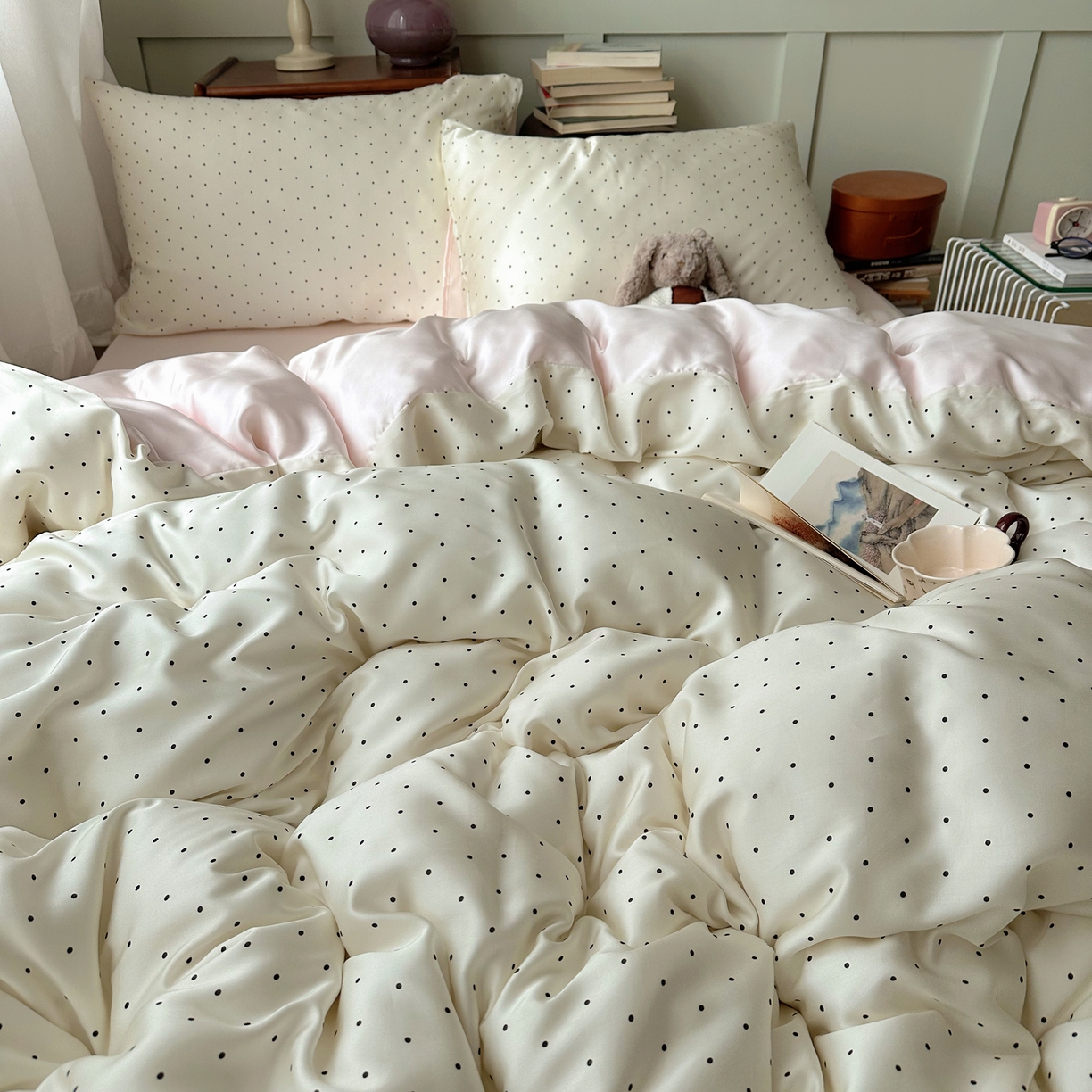 91家纺网 家纺一手货源 找家纺 爱彼家纺 2026新款亲肤冰丝印花四件套-系列二 冰丝-奶油粉波点